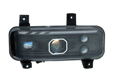 Phares LED Camion Mercedes-Benz Atego 24V - détail du montage - Becquet Voiture