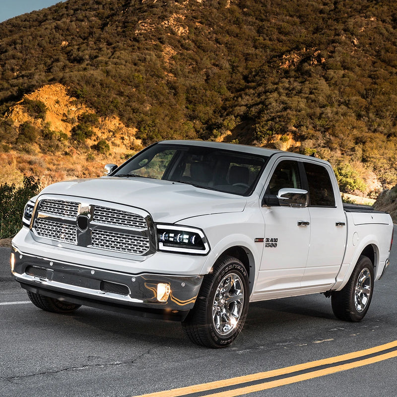 Phares LED Dodge RAM 1500 2500 3500 2009-2018 Séquentiel - installé sur véhicule - Becquet Voiture