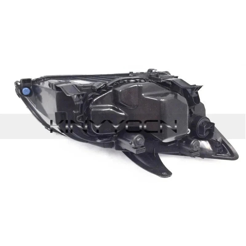 Phares LED Ford Focus MK2 2005-2008 - vue de trois-quarts - Becquet Voiture