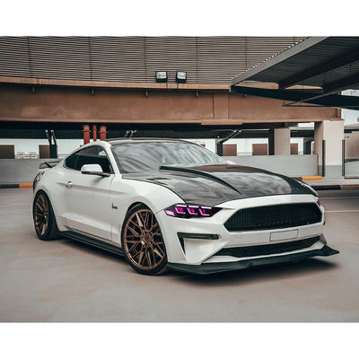 Phares LED Ford Mustang 2018-2022 RGB Contrôle - packshot studio - Becquet Voiture