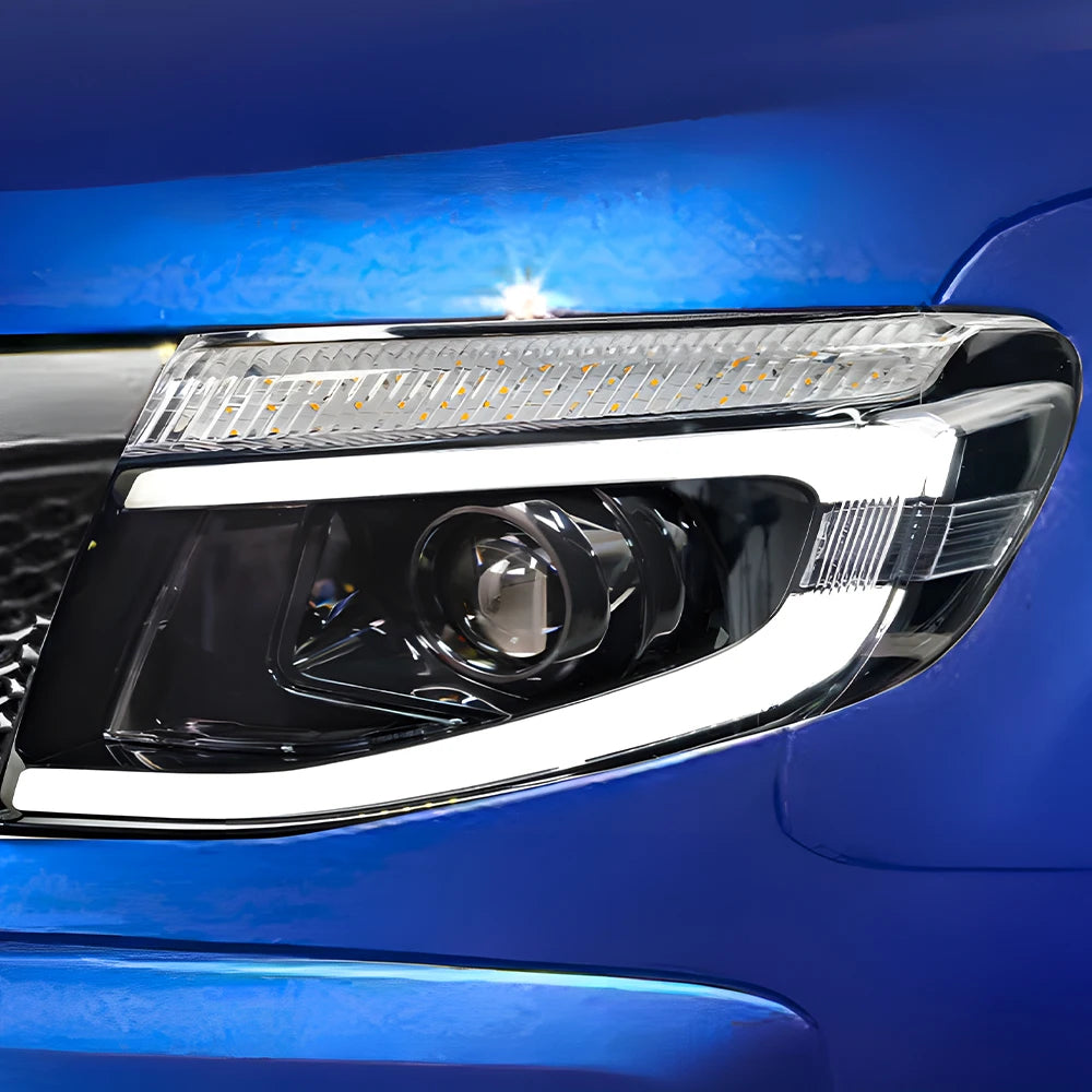 Phares LED Ford Ranger T6 2012-2014 Projecteur Bifocal - vue de face - Becquet Voiture