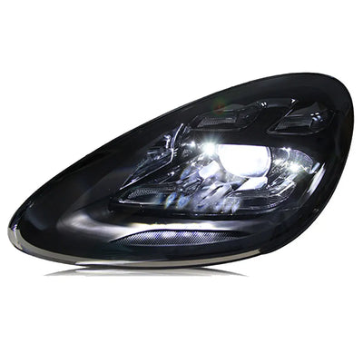 Phares LED Matrice Porsche Cayenne 958 2011-2018 - vue de trois-quarts - Becquet Voiture