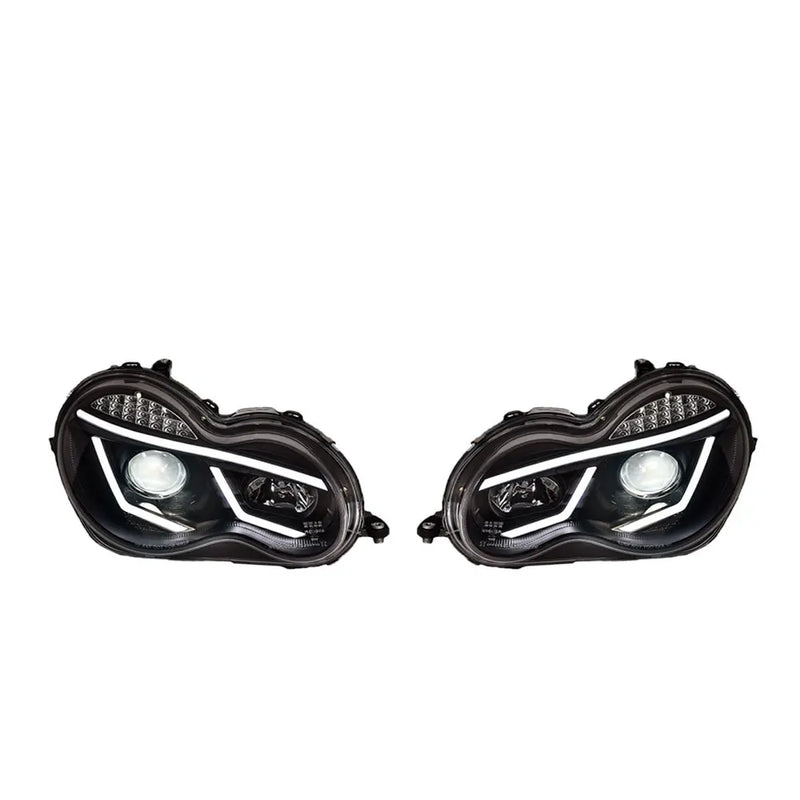 Phares LED Mercedes-Benz Classe C W203 2000-2006 - détail du montage - Becquet Voiture
