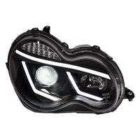 Phares LED Mercedes-Benz Classe C W203 2000-2006 - packshot studio - Becquet Voiture