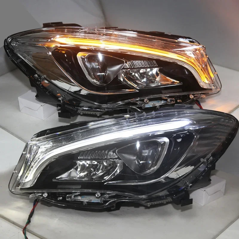 Phares LED Mercedes CLA W117 2013-2019 DRL Dynamique AMG - vue de face - Becquet Voiture