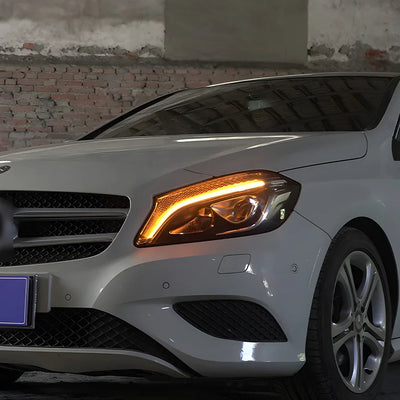 Phares LED Mercedes Classe A W176 2013-2018 (réf. 3) - packshot studio - Becquet Voiture