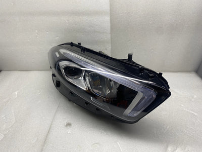 Phares LED Mercedes Classe A W177 - installé sur véhicule - Becquet Voiture