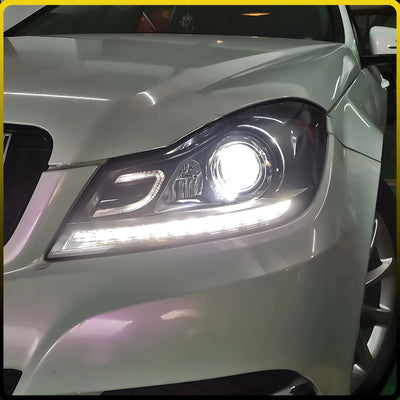 Phares LED Mercedes Classe C W204 2011-2013 (réf. 2) - installé sur véhicule - Becquet Voiture