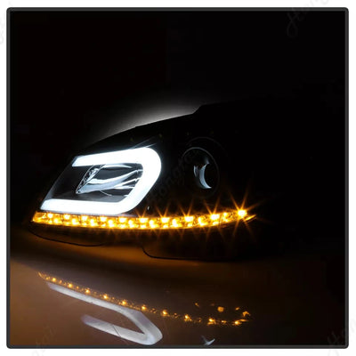 Phares LED Mercedes Classe C W204 2011-2014 Look AMG - packshot studio - Becquet Voiture