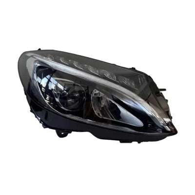 Phares LED Mercedes Classe C W205 2015-2017 - détail du montage - Becquet Voiture
