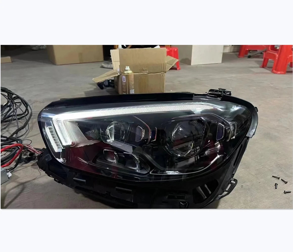 Phares LED Mercedes Classe E W213 DRL Sunshine - vue de face - Becquet Voiture