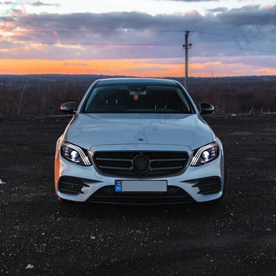 Phares LED Mercedes Classe E W213 E200 E300 AMG 2016-2021 - vue arrière - Becquet Voiture