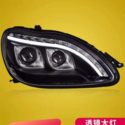 Phares LED Mercedes Classe S W220 S280 S320 S500 1998-2005 DRL - vue de trois-quarts - Becquet Voiture
