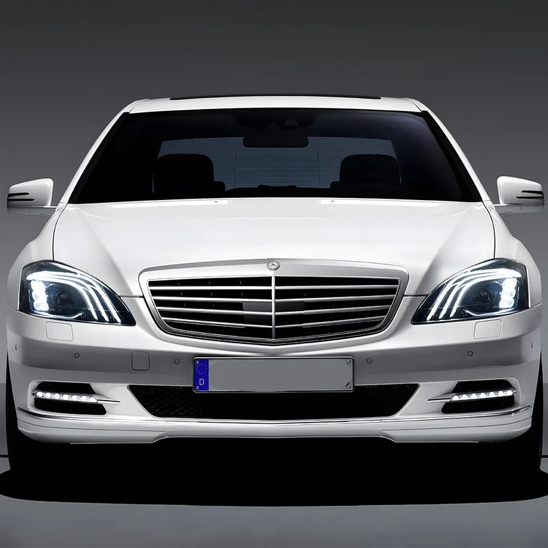 Phares LED Mercedes Classe S W221 2006-2013 (réf. 2) - packshot studio - Becquet Voiture