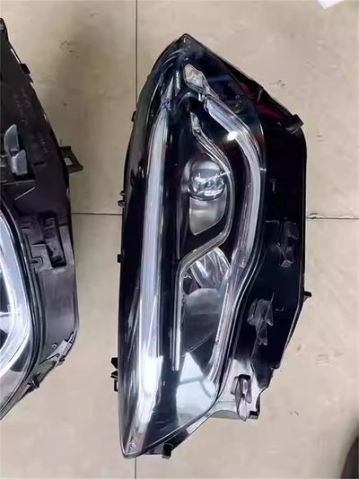 Phares LED Mercedes GLA 2021-2024 DRL Diurne Clignotant AMG - vue arrière - Becquet Voiture