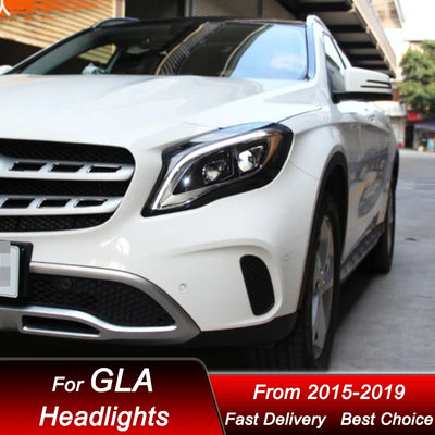 Phares LED Mercedes GLA X156 2015-2020 - vue de trois-quarts - Becquet Voiture