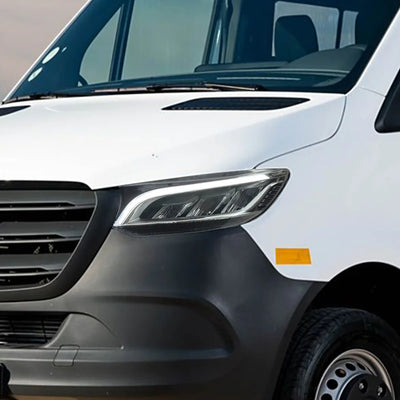 Phares LED Mercedes Sprinter W907 2018-2023 Projecteur - installé sur véhicule - Becquet Voiture