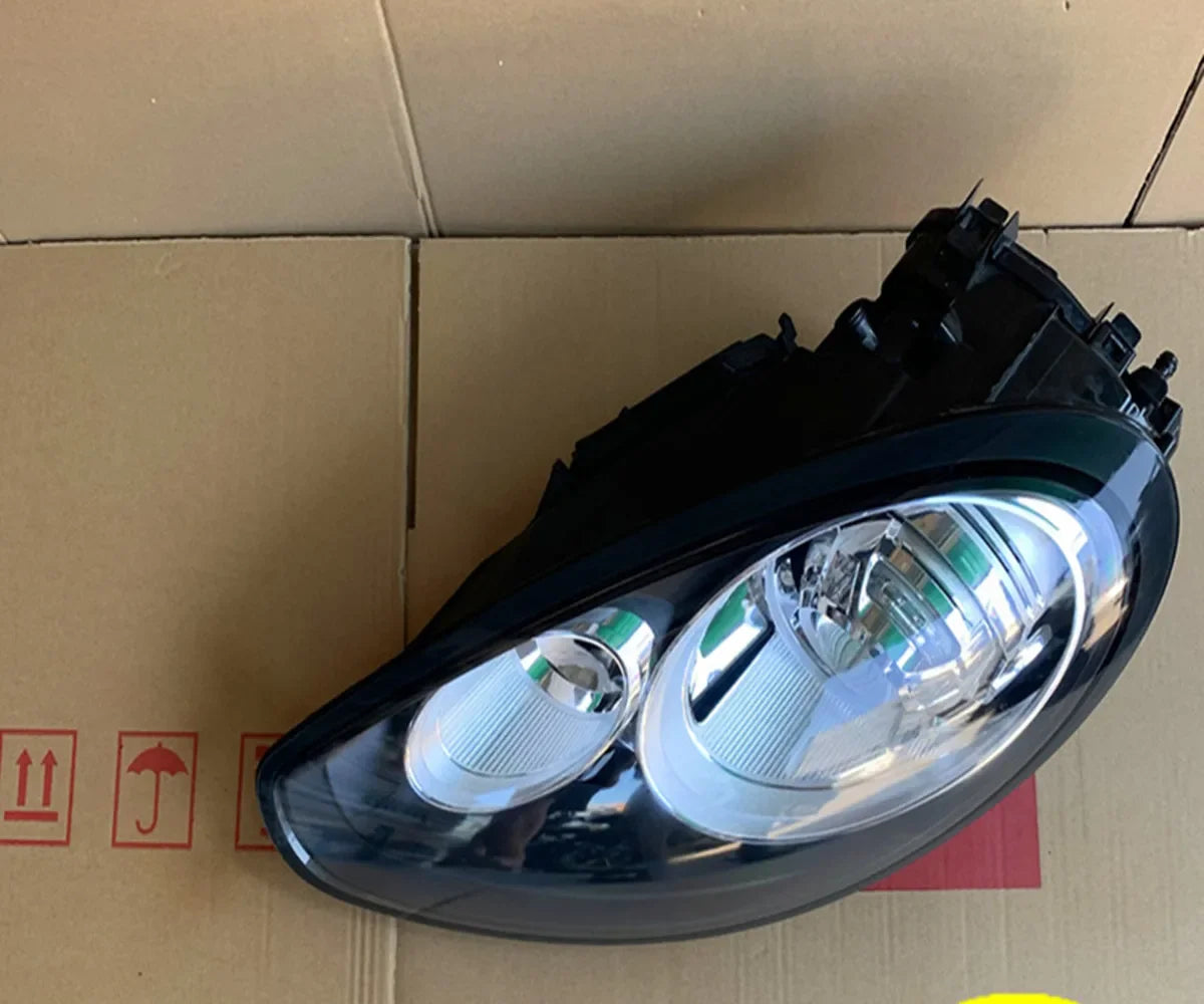 Phares LED Porsche 911 987 Cayenne Panamera - vue de face - Becquet Voiture
