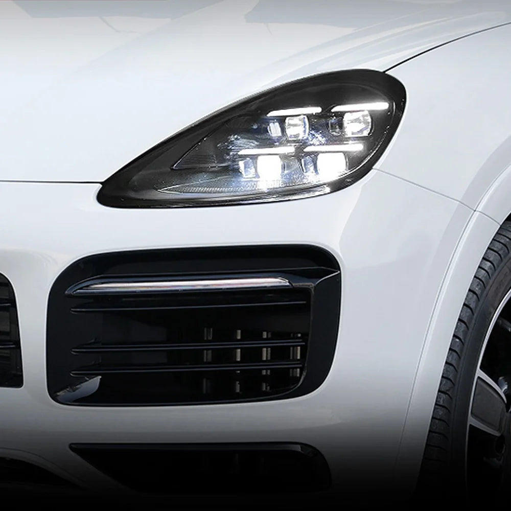 Phares LED Porsche Cayenne 2018-2023 - vue de face - Becquet Voiture
