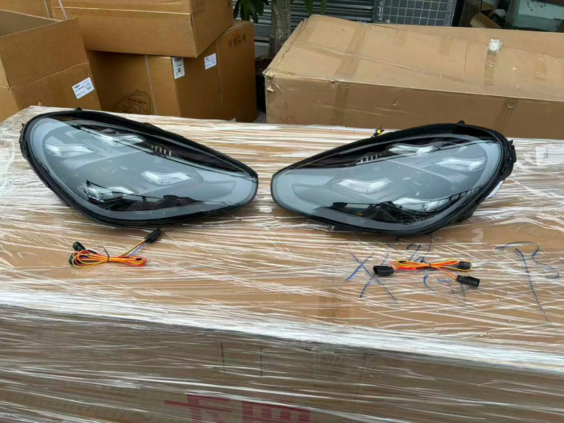 Phares LED Porsche Cayenne 958 2016 - détail du montage - Becquet Voiture