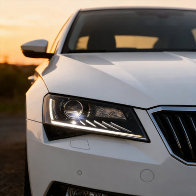 Phares LED Skoda Superb Animation Démarrage - packshot studio - Becquet Voiture