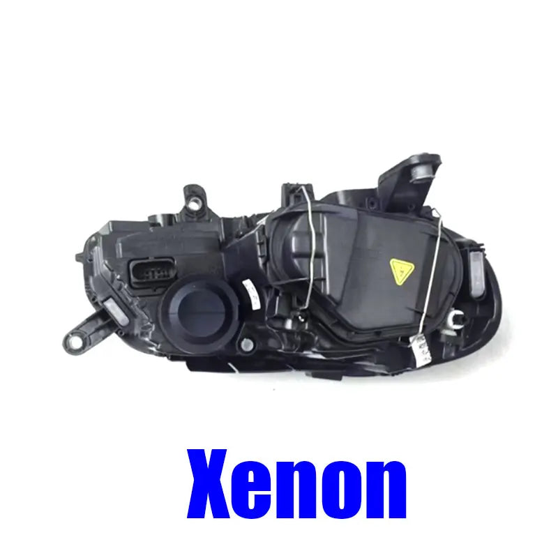 Phares LED VW Passat B7 2012-2015 - vue de trois-quarts - Becquet Voiture