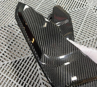 Carbon Fiber Engine Bay Parts BMW M5 F90 - three-quarter view - Becquet Voiture