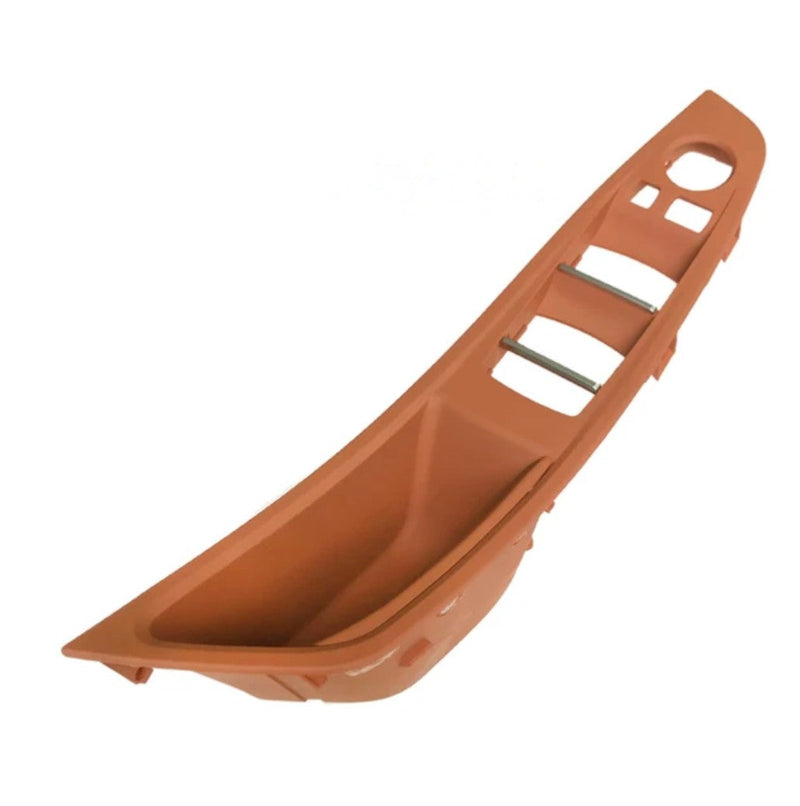 Poignées de Portes Intérieures BMW Série 5 F10 F11 - détail du montage 3 - Becquet Voiture