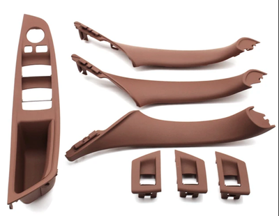Poignées de Portes Intérieures BMW Série 5 F10 F11 - installé sur véhicule - Becquet Voiture