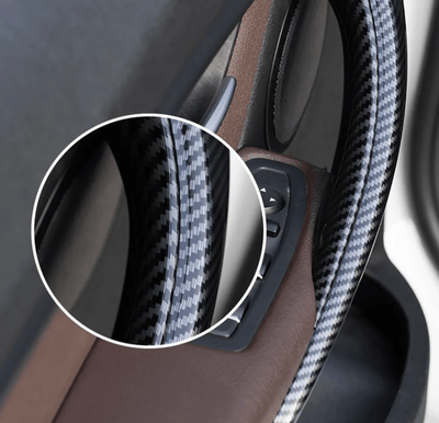 Poignées De Portes Intérieures Carbone BMW Série 3 F30 4 - vue de profil - Becquet Voiture
