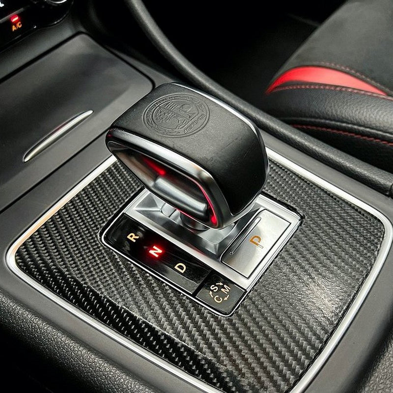 Pommeau de levier de vitesse Mercedes A45 AMG | Classe A W176 - vue de face - Becquet Voiture