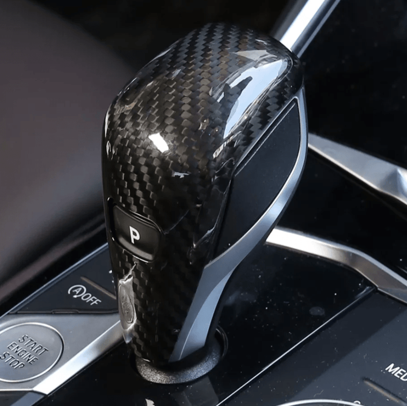 Pommeau de vitesse carbone BMW Série 3 G20 - installé sur véhicule - Becquet Voiture
