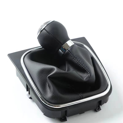 Pommeau de Vitesse Cuir Volkswagen Golf 5 R32 - vue de trois-quarts - Becquet Voiture