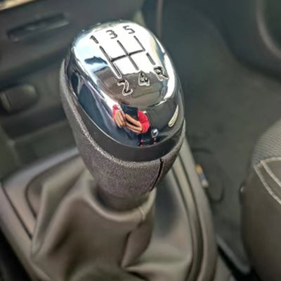 Pommeau de Vitesse Renault Clio 4 - vue de trois-quarts - Becquet Voiture