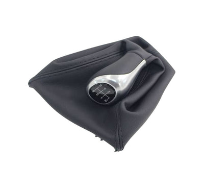 Pommeau Levier Vitesse Manuelle BMW Série 1 F20 2011 2019 - packshot studio - Becquet Voiture