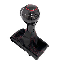 Pommeau Soufflet DSG Audi Cuir Carbone Alcantara - détail du montage - Becquet Voiture