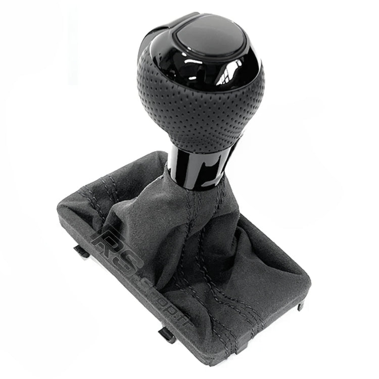 Pommeau Soufflet DSG Audi Cuir Carbone Alcantara - vue rapprochée - Becquet Voiture