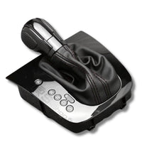 Pommeau + Soufflet DSG Golf 5 / 6 Cuir Alcantara - vue de trois-quarts 2 - Becquet Voiture