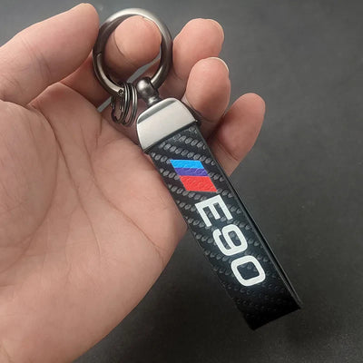 Porte Clé BMW Série E Carbone M Performance - vue de profil 2 - Becquet Voiture