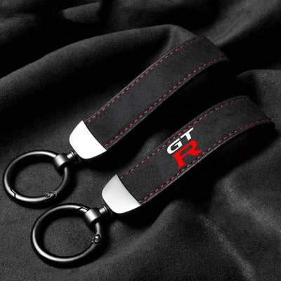 Porte Clé Nissan GTR Nismo Cuir Noir - vue de profil - Becquet Voiture