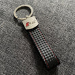 Porte Clés Audi RS Effet Carbone Coutures Rouges