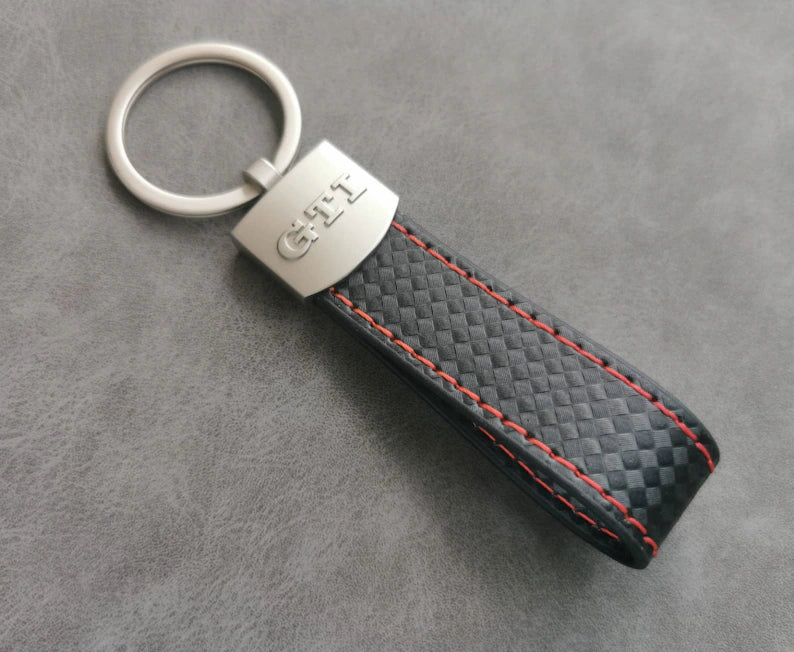 Porte clés Volkswagen GTI Effet Carbone - vue de face - Becquet Voiture