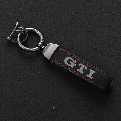 Porte-Clés VW Golf GTI Alcantara Noir Rouge - vue de profil - Becquet Voiture