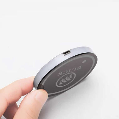 Porte-gobelet LED Buick 7 couleurs USB éclairage intérieur - vue de trois-quarts - Becquet Voiture