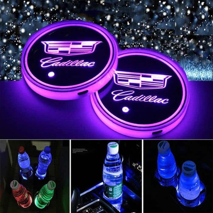 Porte-gobelet LED Cadillac 7 couleurs USB éclairage intérieur - vue de face - Becquet Voiture