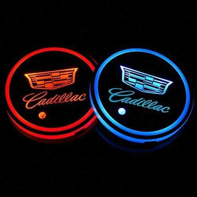 Porte-gobelet LED Cadillac 7 couleurs USB éclairage intérieur - vue de profil - Becquet Voiture