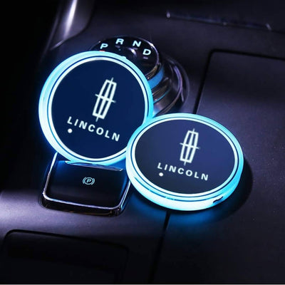 Porte-gobelet LED Lincoln 7 couleurs USB éclairage intérieur - installé sur véhicule - Becquet Voiture