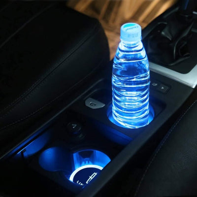 Porte-gobelet LED Lincoln 7 couleurs USB éclairage intérieur - vue de profil - Becquet Voiture