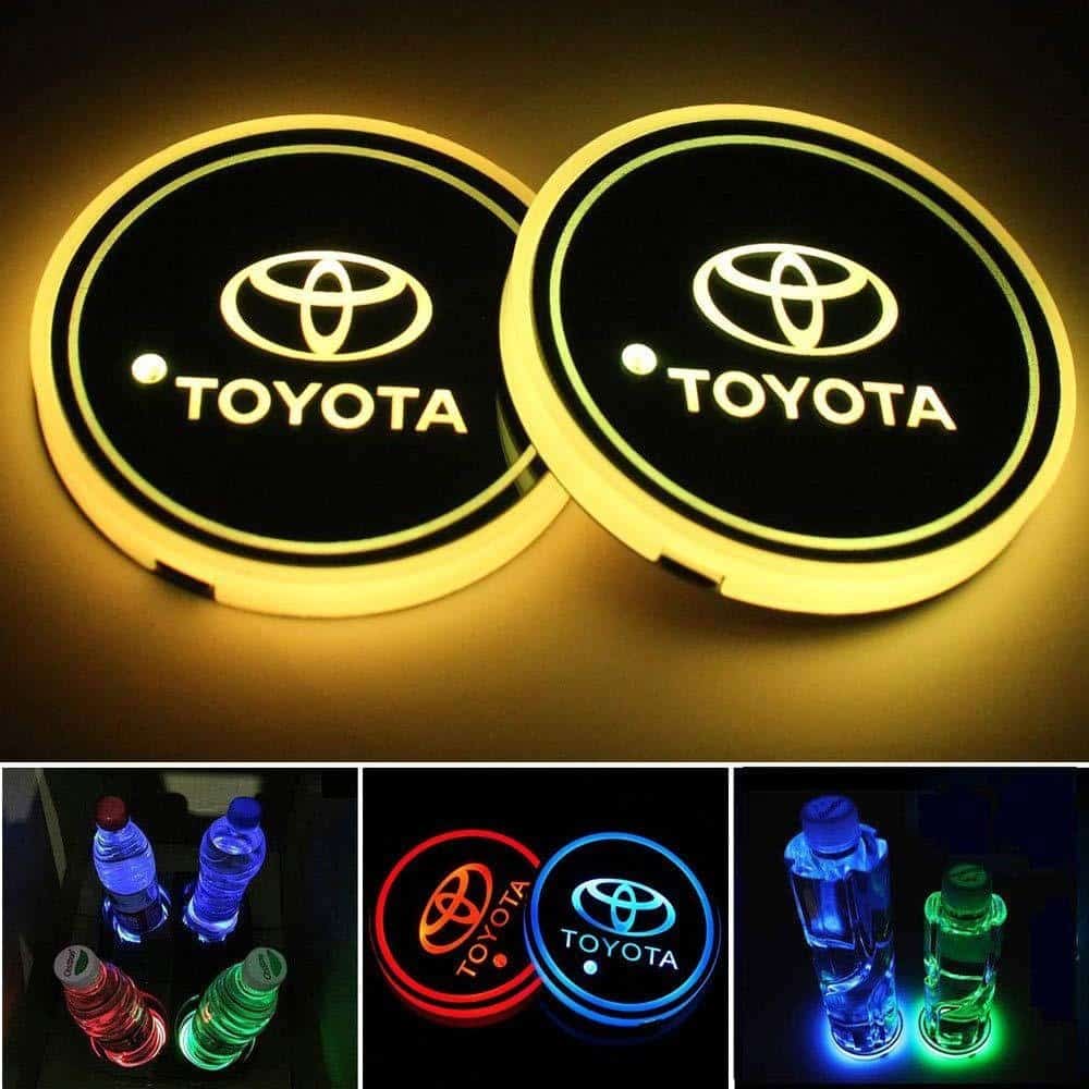 Porte-gobelet LED Toyota 7 couleurs USB éclairage intérieur - vue de face - Becquet Voiture