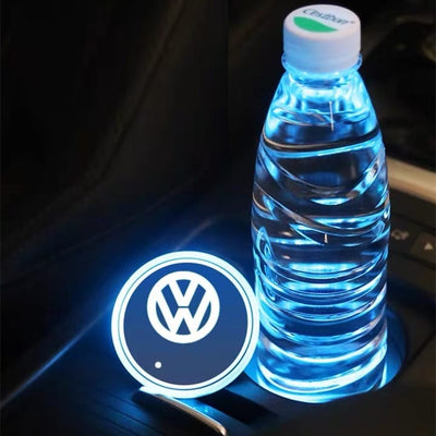 Porte-gobelet LED Volkswagen VW 7 couleurs USB éclairage intérieur - vue de profil - Becquet Voiture